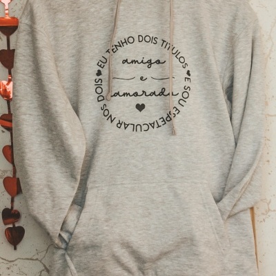 https://www.pimentarosalove.com/product/sweat-eu-tenho-2-titulos-namorado