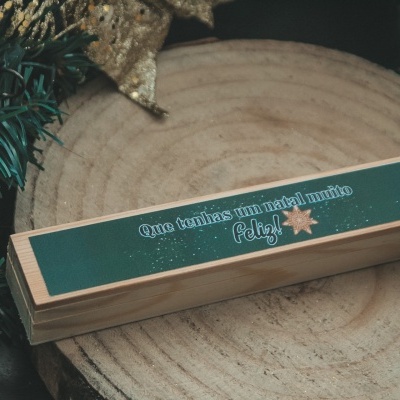 https://www.pimentarosalove.com/product/caixa-c-caneta-preta-natal