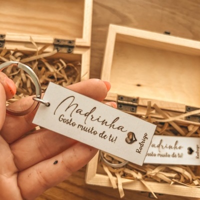 Caixa madeira com porta chaves