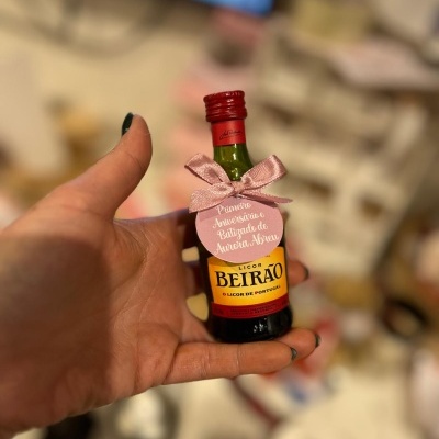 https://www.pimentarosalove.com/product/miniatura-licor-beirao