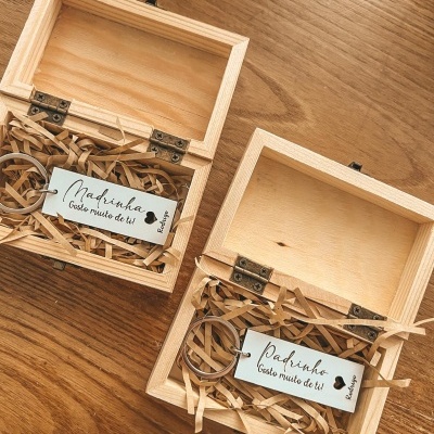 Caixa madeira com porta chaves