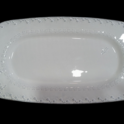 https://www.pinheirobravo.pt/product/bordallo-pinheiro-flora-travessa-branco-antique https://www.pinheirobravo.pt/product/bordallo-pinheiro-flora-travessa-branco-antique