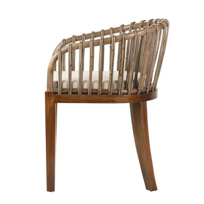 https://www.pinheirobravo.pt/product/poltrona-rattan-madeira-com-almofada-bege-60x56x76-cm https://www.pinheirobravo.pt/product/poltrona-rattan-madeira-com-almofada-bege-60x56x76-cm