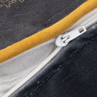 Quadrada Veludo elefantes 45x45 dupla face