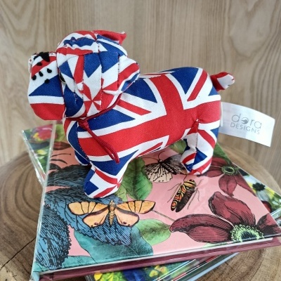 https://www.pinheirobravo.pt/product/pisa-papeis-noble-junior-bull-dog-union-jack https://www.pinheirobravo.pt/product/pisa-papeis-noble-junior-bull-dog-union-jack
