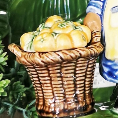 Menina com repolho e cesto laranjas tinteiro -  Coleção tinteiro  - Bordallo Pinheiro