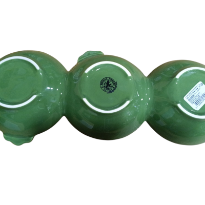 https://www.pinheirobravo.pt/product/bordallo-pinheiro-bolas-de-natal-bandeja-aperitivos https://www.pinheirobravo.pt/product/bordallo-pinheiro-bolas-de-natal-bandeja-aperitivos