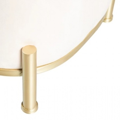 Banqueta Creme c/ Pés em Dourado