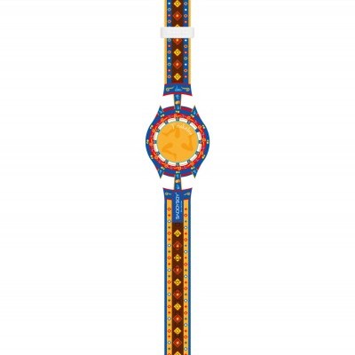 Relógio de pulso colorido com padrão geométrico e mostrador amarelo alaranjado