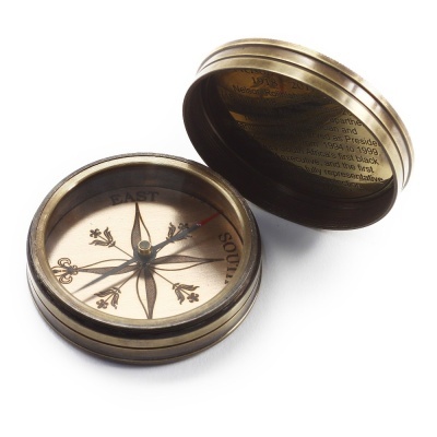 https://www.pinheirobravo.pt/product/bussola-5-5cms-gravada-nelson-mandela-medidas-5-5cm-x-2cm-x-7-5cm https://www.pinheirobravo.pt/product/bussola-5-5cms-gravada-nelson-mandela-medidas-5-5cm-x-2cm-x-7-5cm