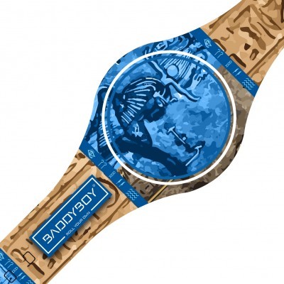 Relógio com bracelete padrão madeira e mostrador com fóssil azul