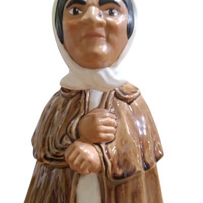 https://www.pinheirobravo.pt/product/bordallo-pinheiro-figuras-de-movimento-velha-alcoviteira https://www.pinheirobravo.pt/product/bordallo-pinheiro-figuras-de-movimento-velha-alcoviteira