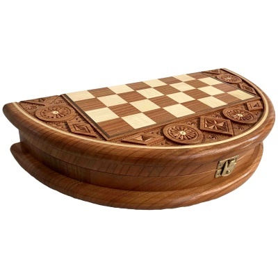 Tabuleiro de Xadrez Redondo Esculpido