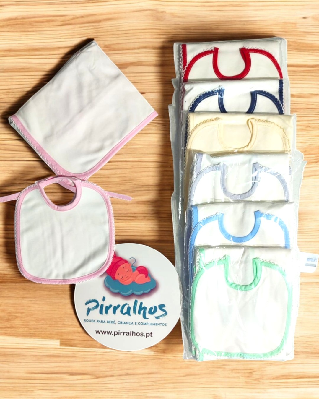 Fralda e Babete Minnie Vestido