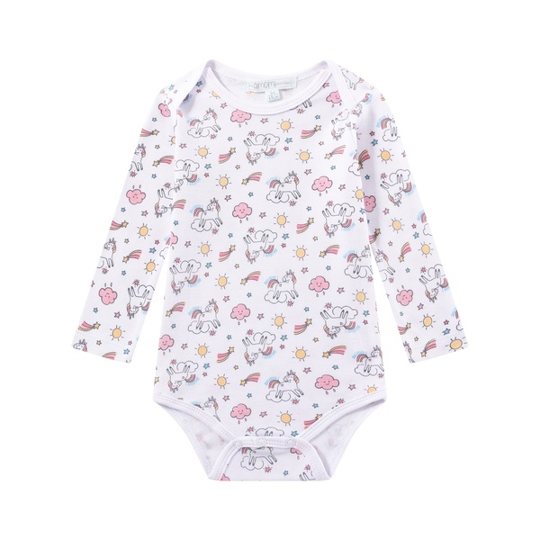 Body de bebé branco com padrão colorido de vacas, ovelhas, sóis e árvores