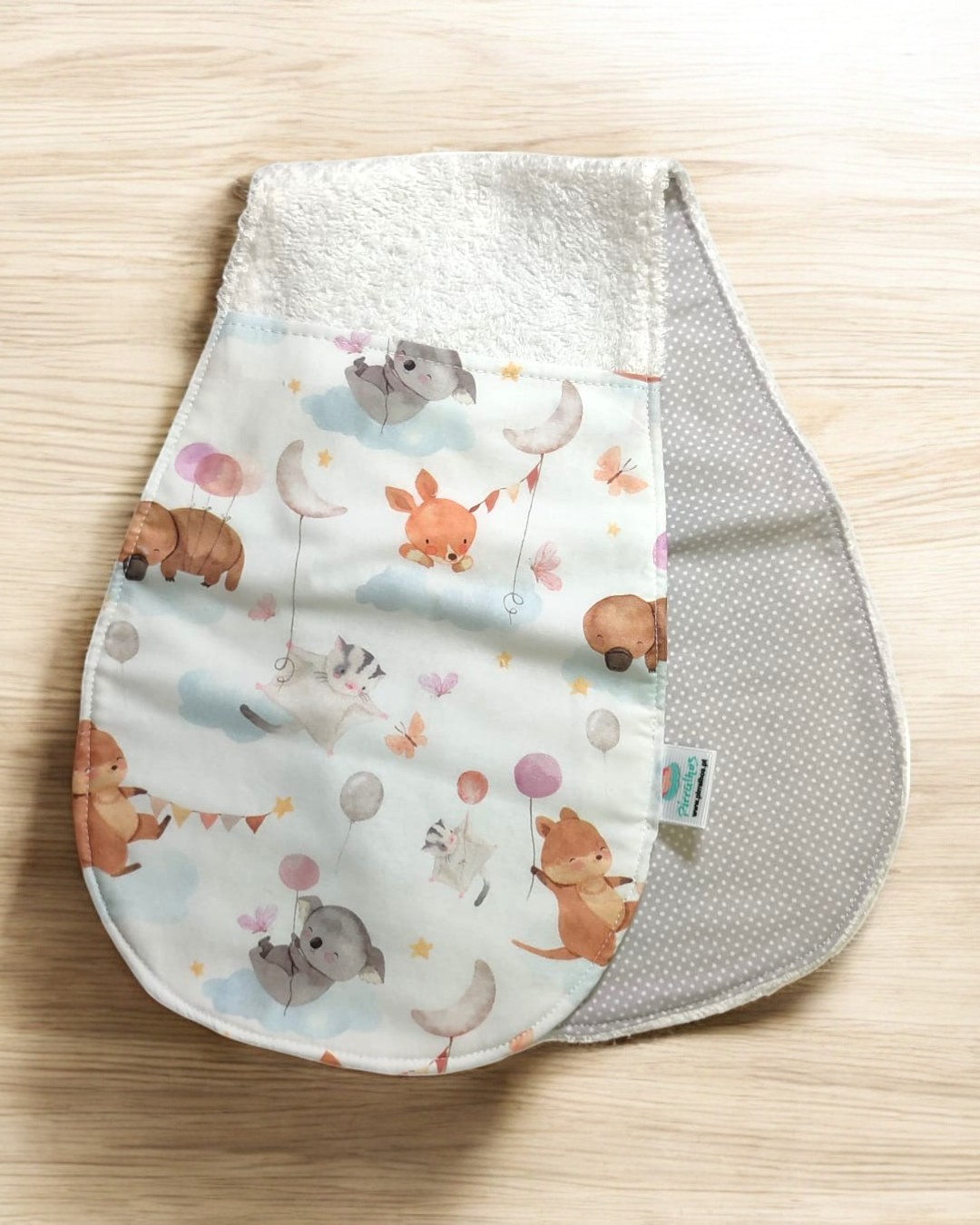 Babador de ombro Animais e balões