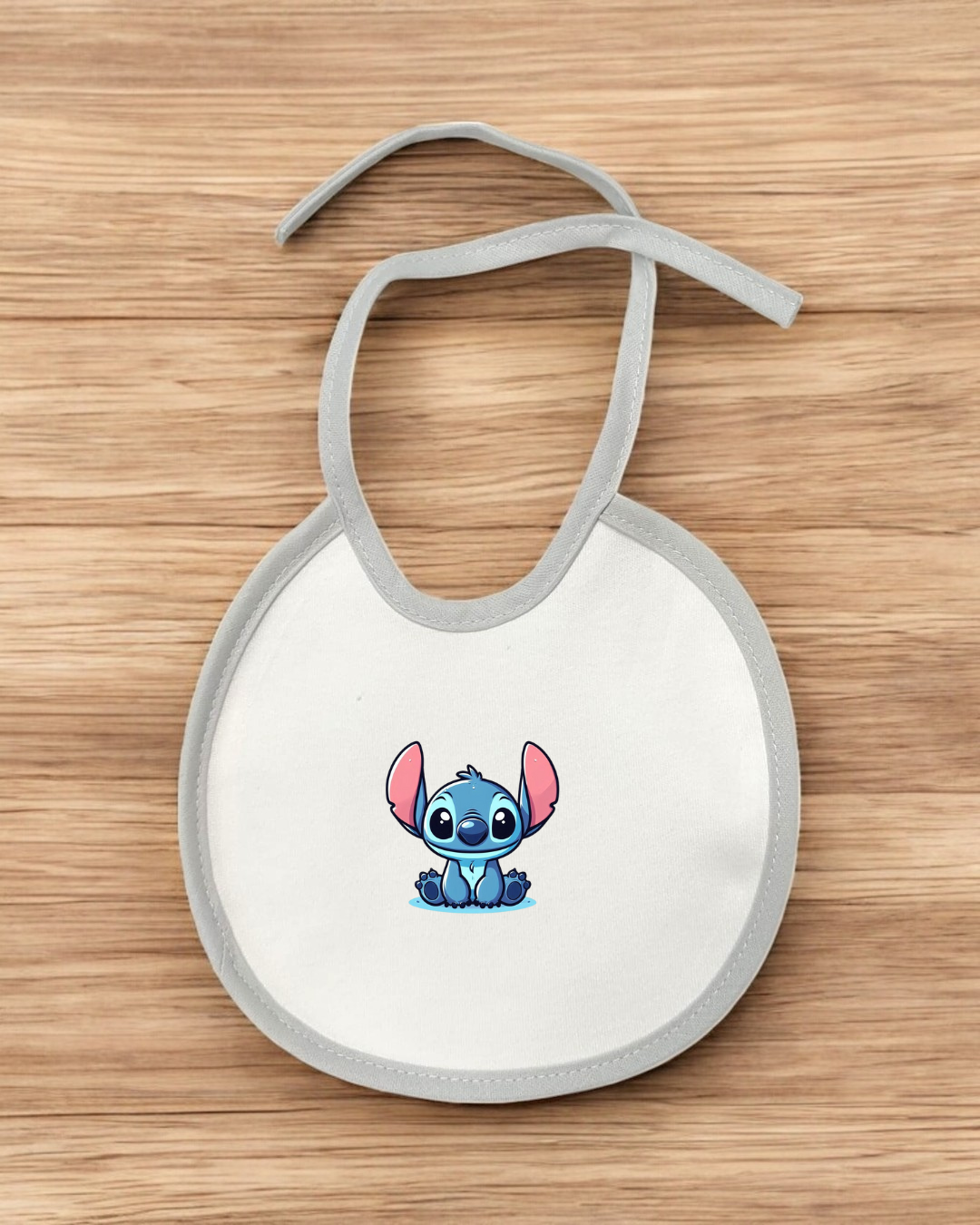 Babete impermeável redondo Stitch - 12 cores à escolha, Exclusivo Pirralhos