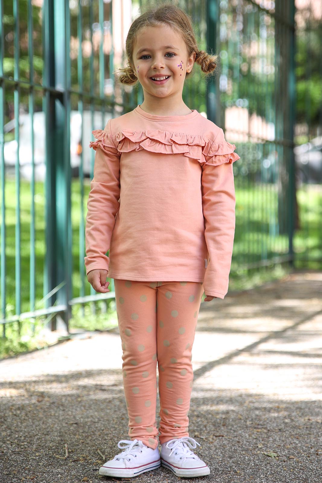 Conjunto cardado folho e bolinhas