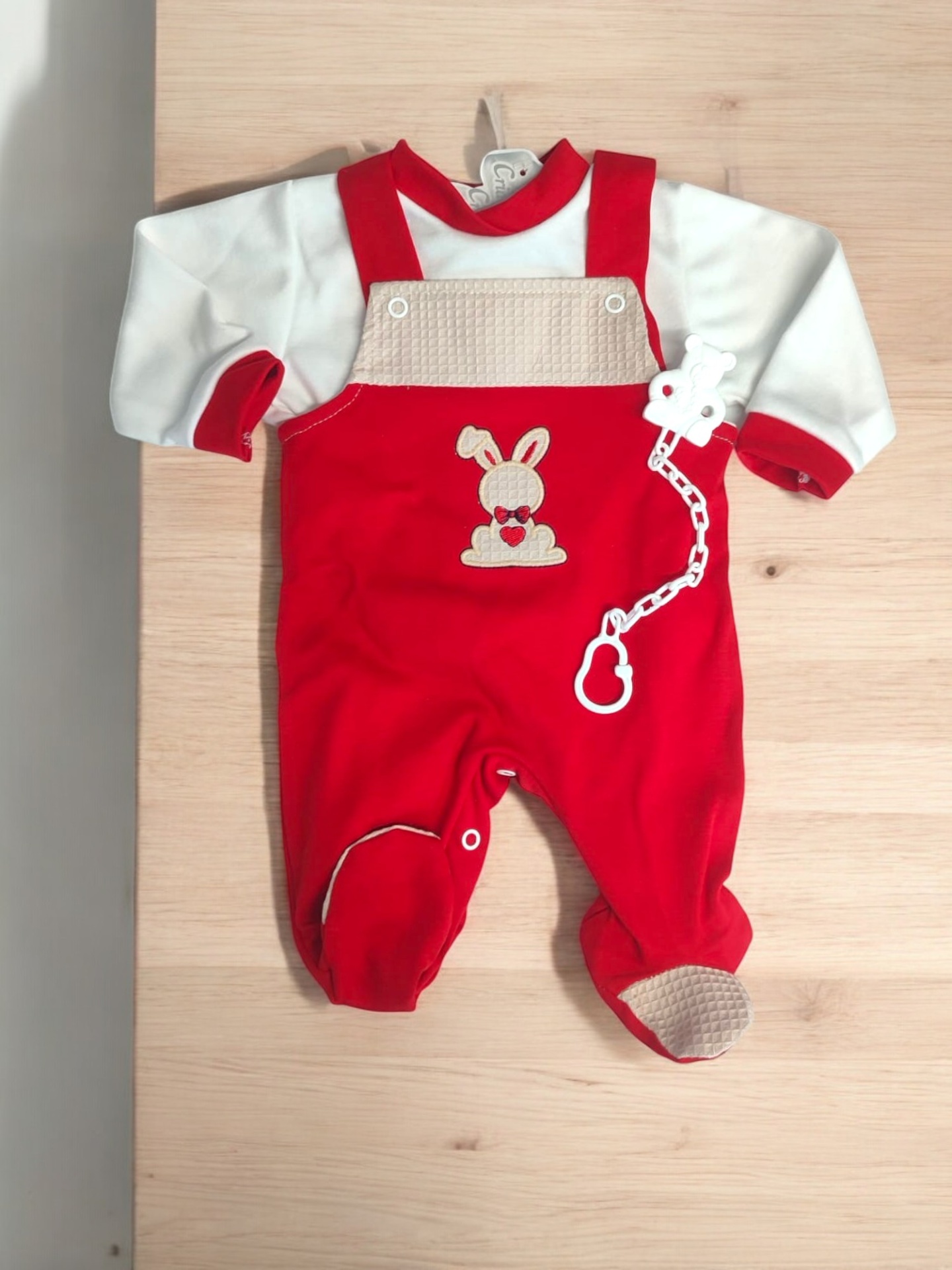 Jardineira de algodão Coelhinho com coração