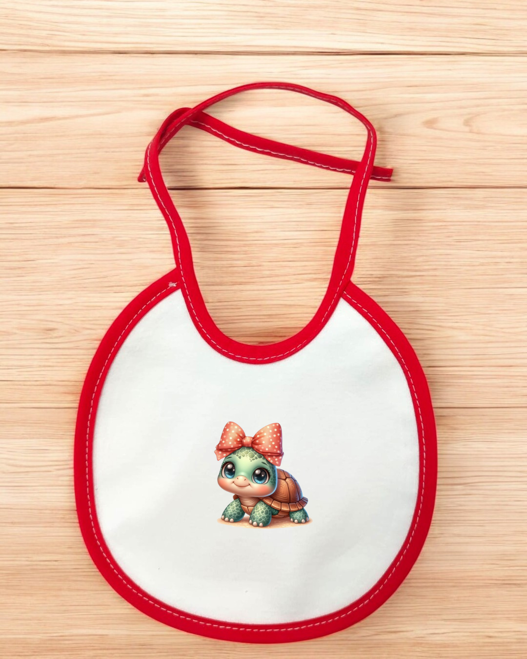 Babete impermeável redondo Tartaruga Fofinha - 12 cores à escolha, Exclusivo Pirralhos
