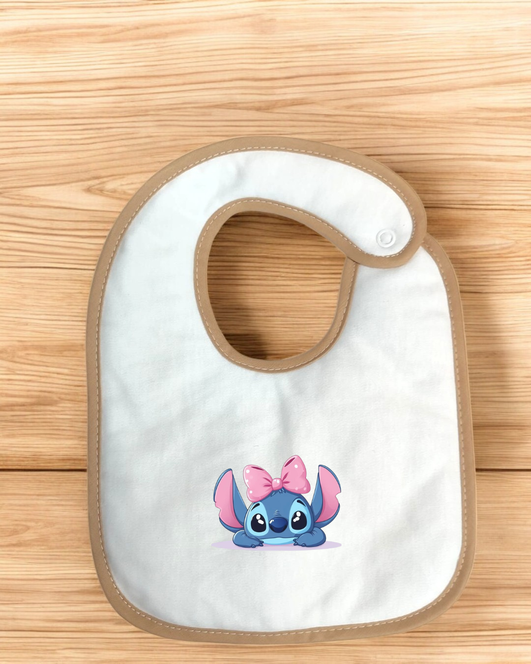 Babete impermeável Stitch com laço - 15 cores à escolha, Exclusivo Pirralhos