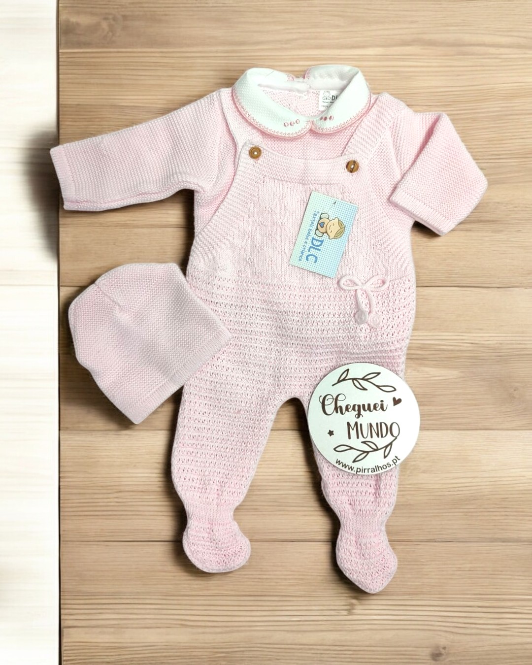 Conjunto de Jardineira Malha trabalhada com laço