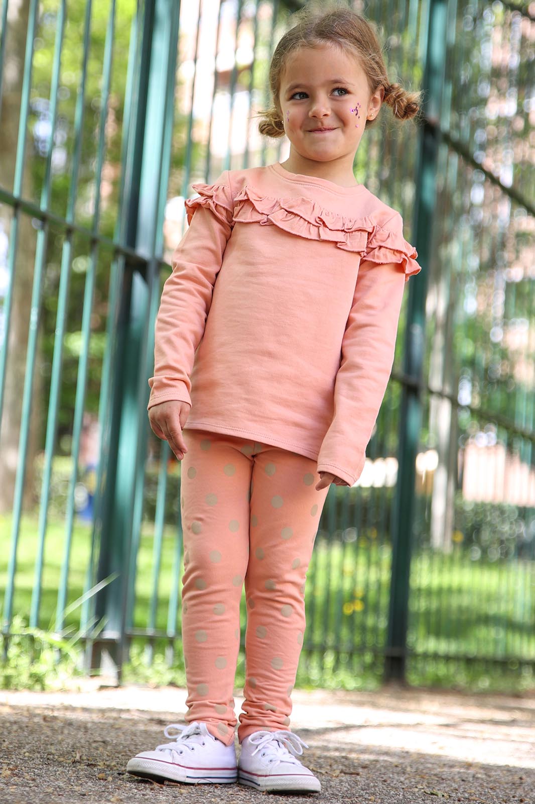 Conjunto cardado folho e bolinhas