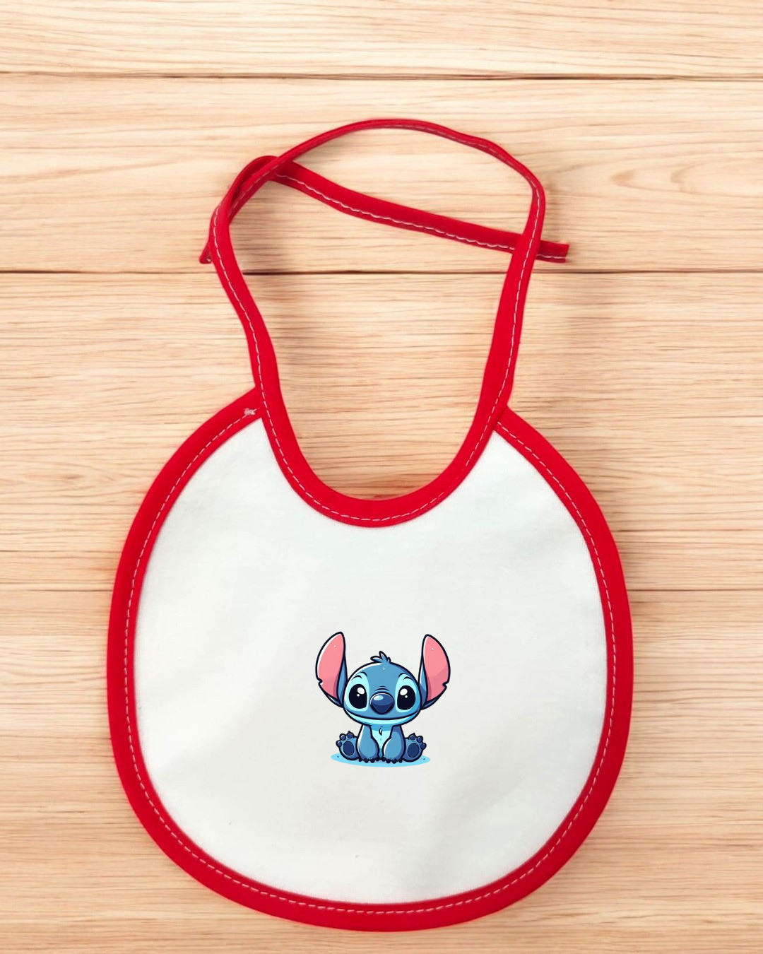 Babete impermeável redondo Stitch - 12 cores à escolha, Exclusivo Pirralhos