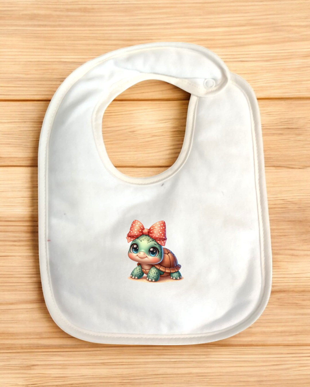 Babete impermeável Tartaruga Fofinha - 15 cores à escolha, Exclusivo Pirralhos