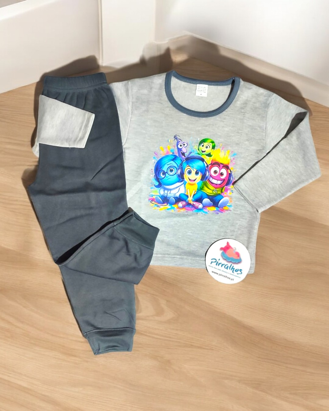 Pijama de algodão cardado Divertidamente