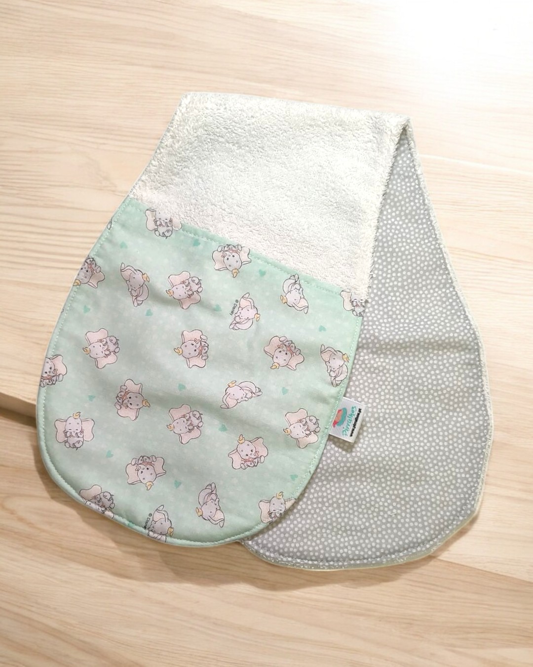 Babador de ombro Dumbo