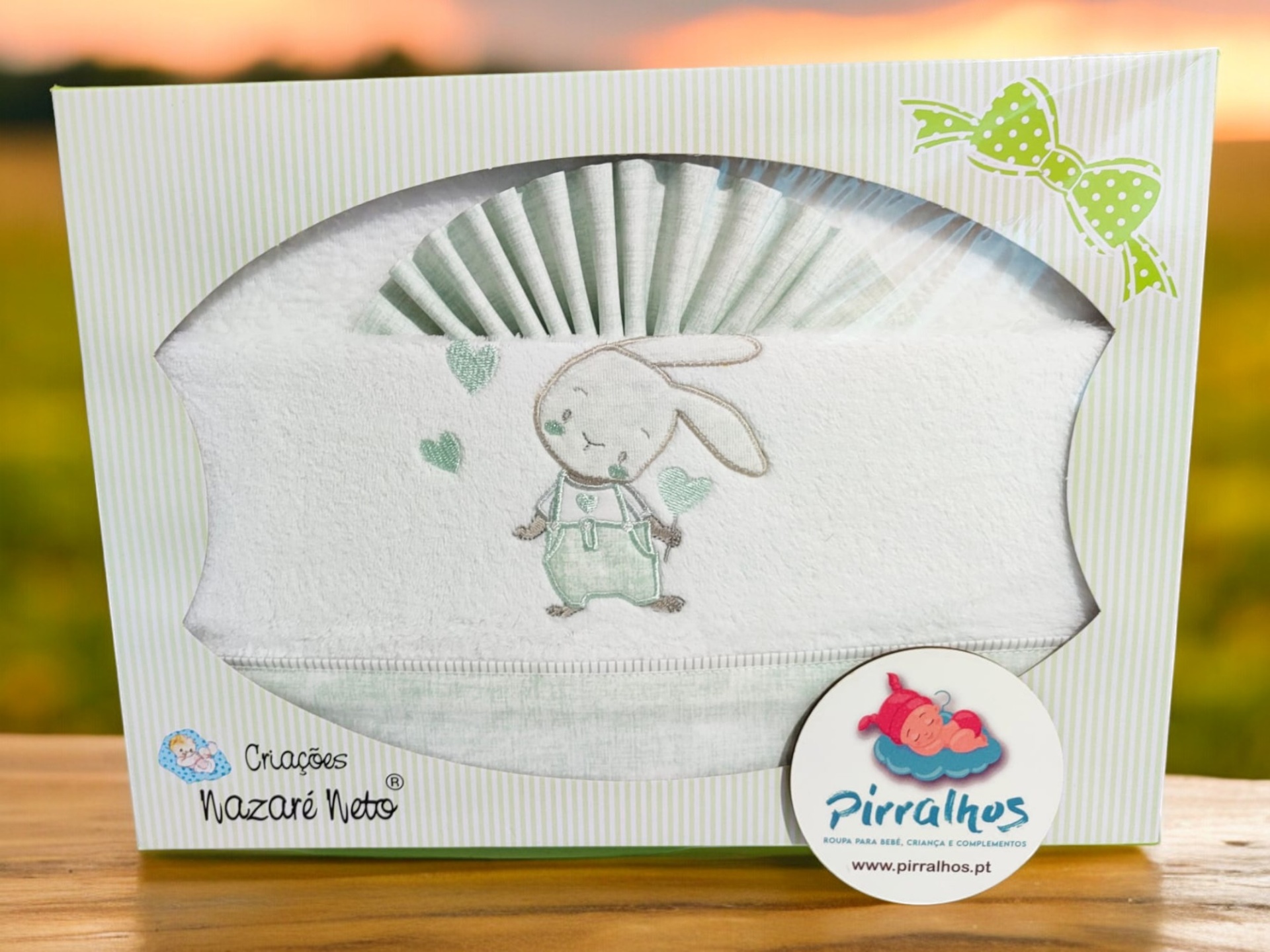 Lençóis de coralina (térmicos)  berço MAXI Coelhinho