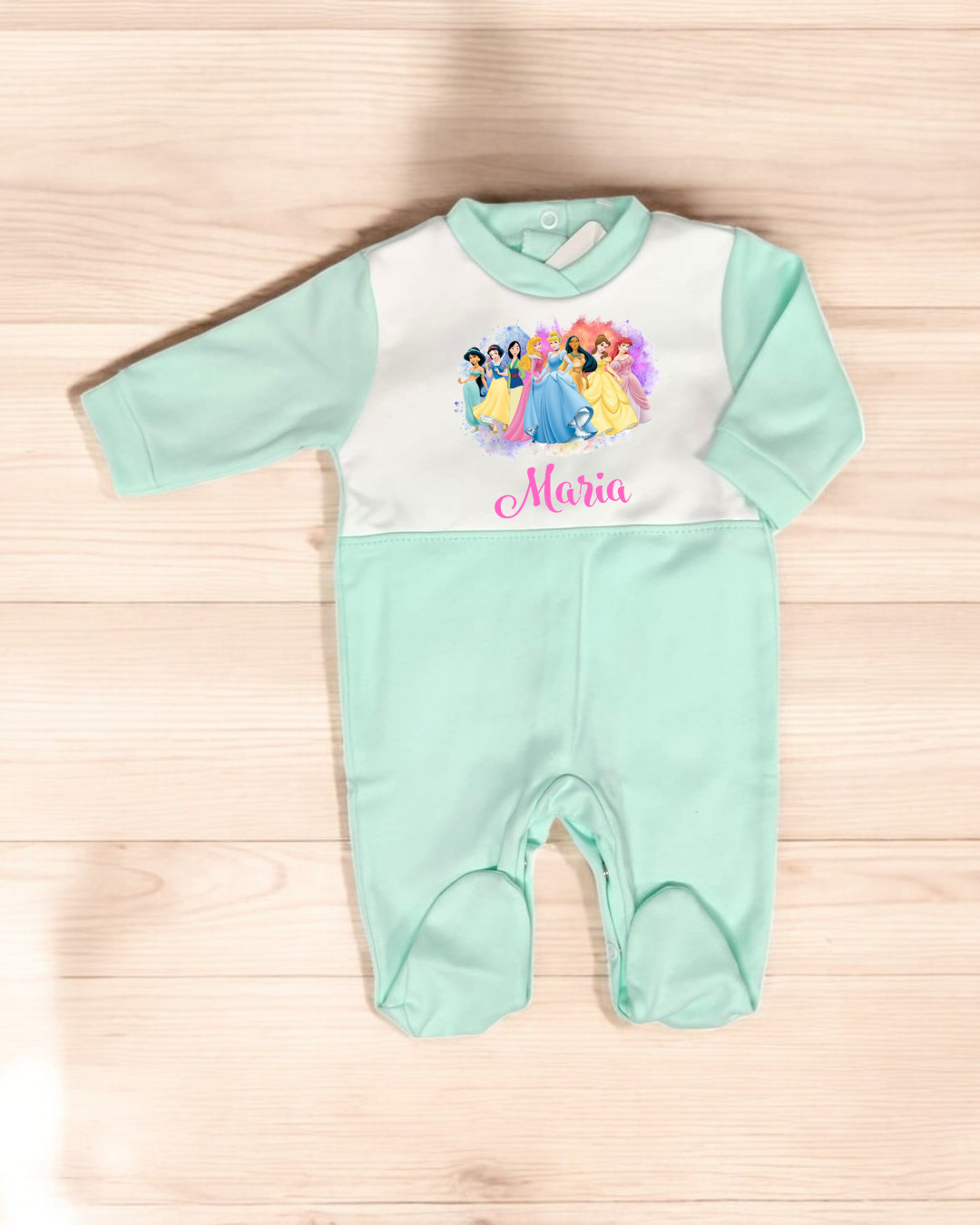 Pijama verde água e branco para bebé com estampado de princesas da Disney e nome Maria