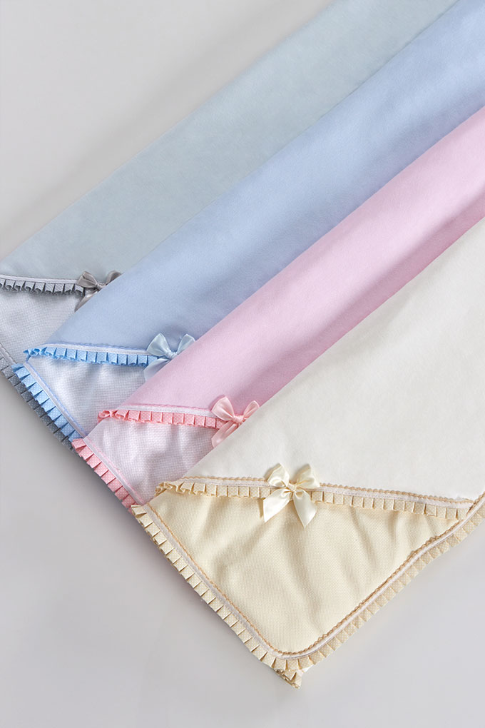 Manta de algodão Stitch com laço - Exclusivo PIRRALHOS - 6 Cores à escolha