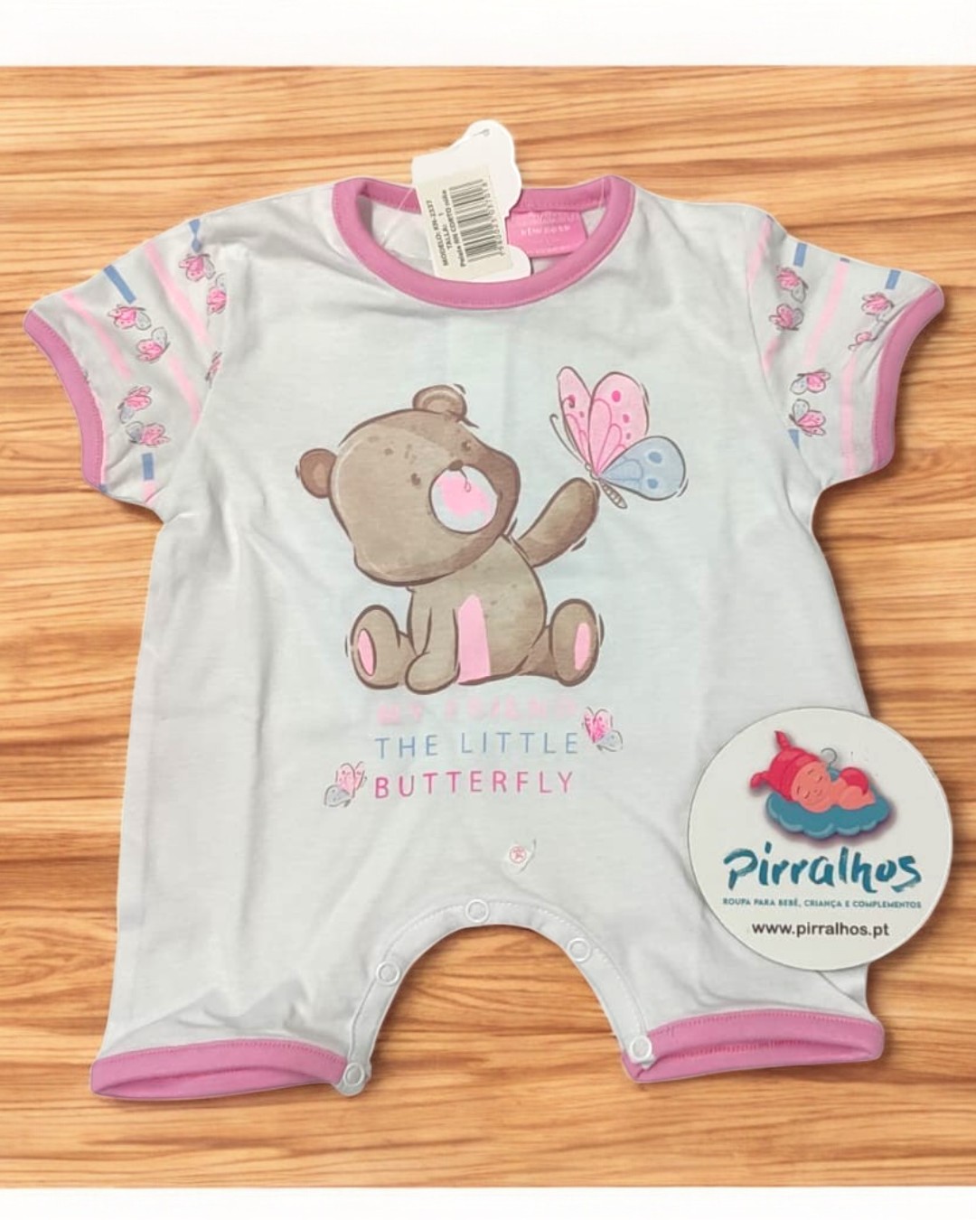 Macacão curto para bebé branco com urso e borboleta cor-de-rosa