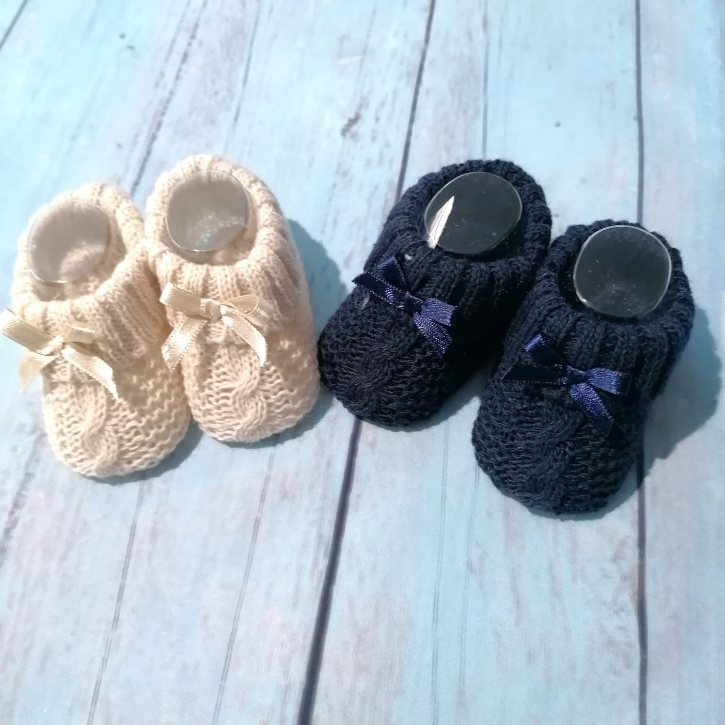 Carapins de malha com laço