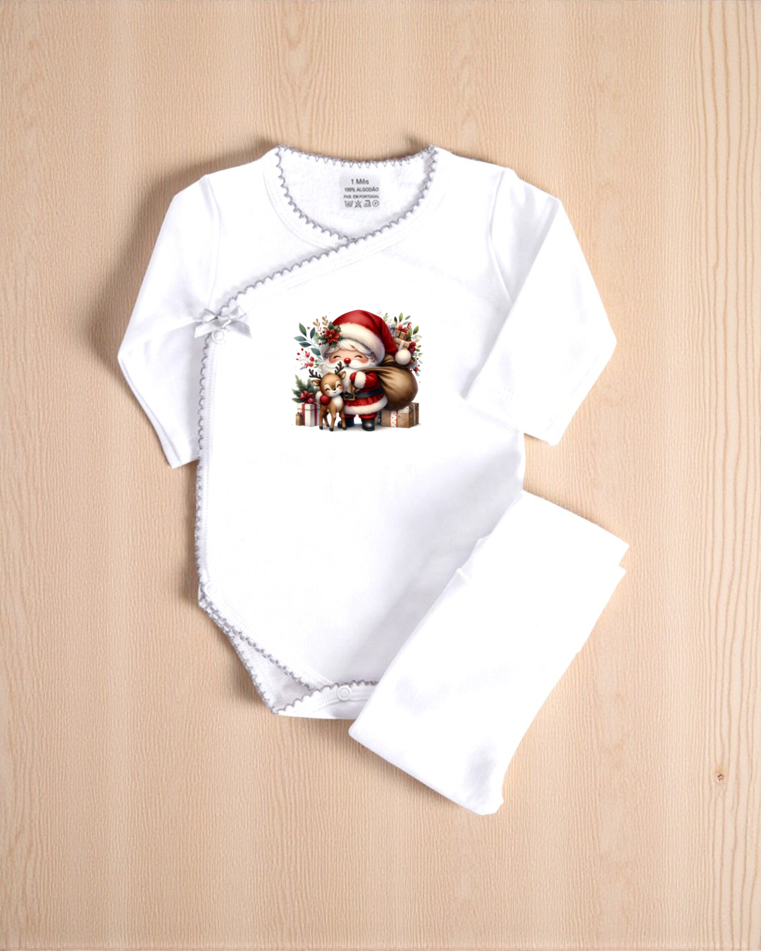 Body e calças brancos para bebé com estampagem de Pai Natal e rena.