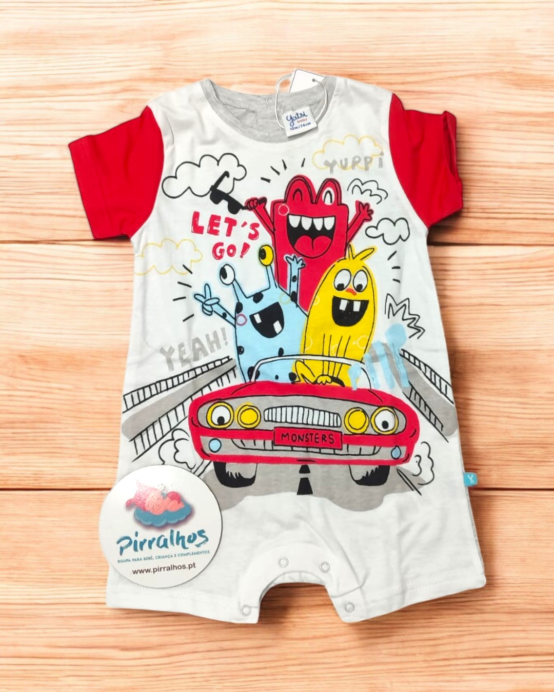 Pijama / macacão de manga curta  Let's Go