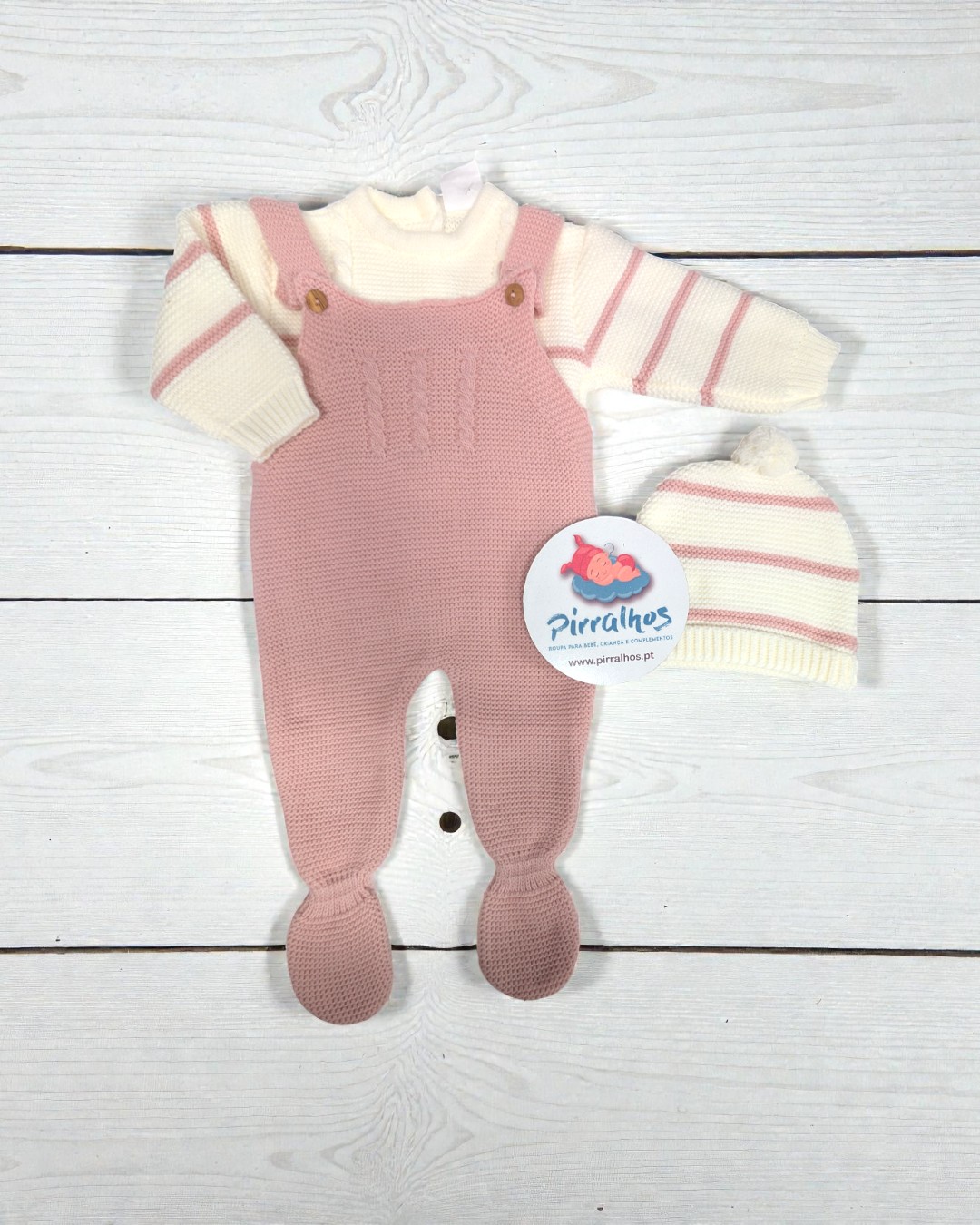 Conjunto de jardineira de malha riscas