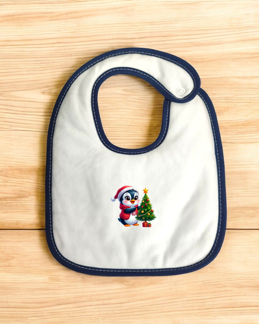 Babete impermeável Pinguim e árvore de natal - 15 cores à escolha, Exclusivo Pirralhos