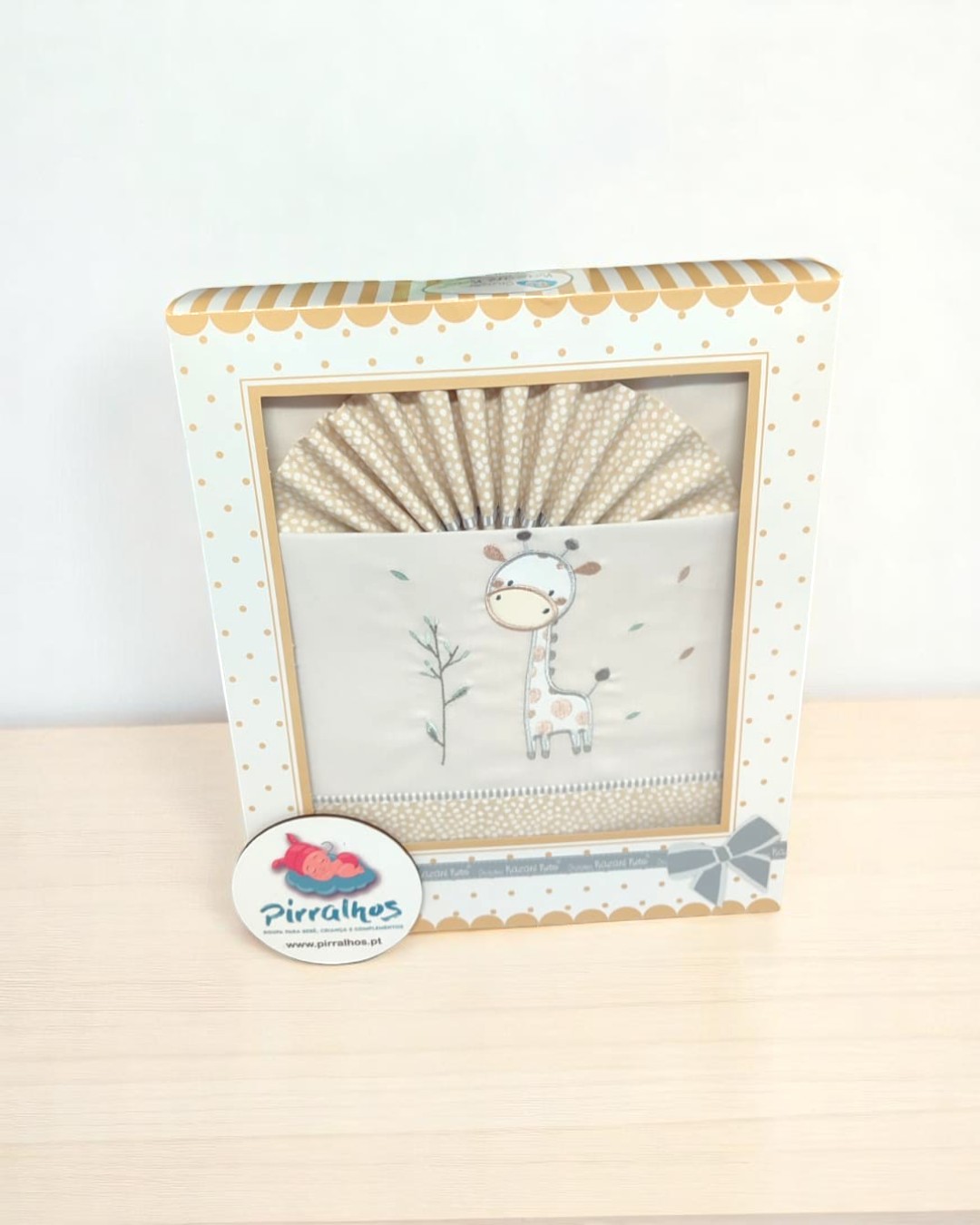 Lençóis de algodão Girafinha (fundo beje) - Next to me / alcofa