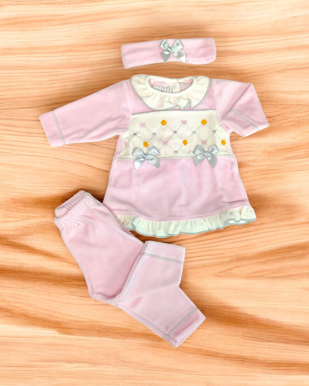 Conjunto de três peças de veludo Favos e Cabeças Disney