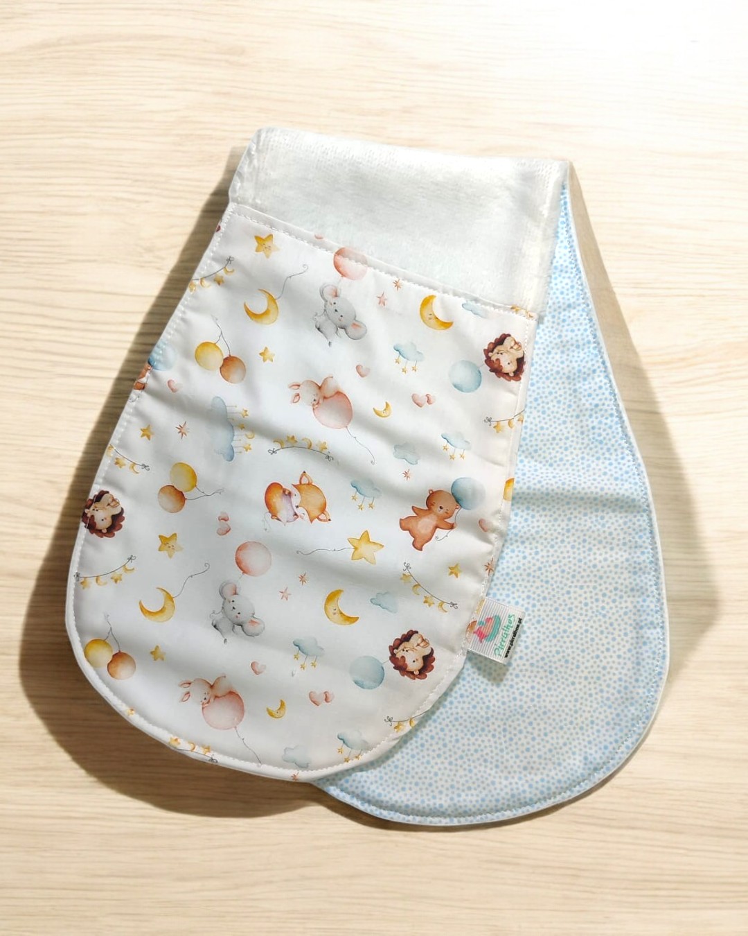 Babador de ombro Luas, estrelas e nuvens