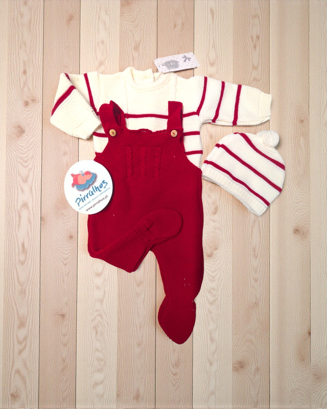 Conjunto de jardineira de malha riscas