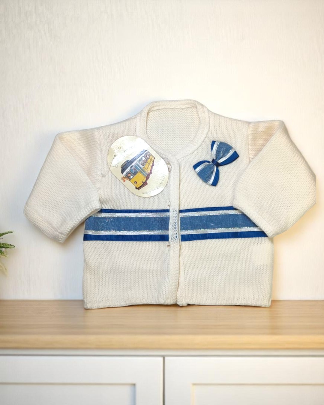 Casaco de Malha com laço para recém nascido