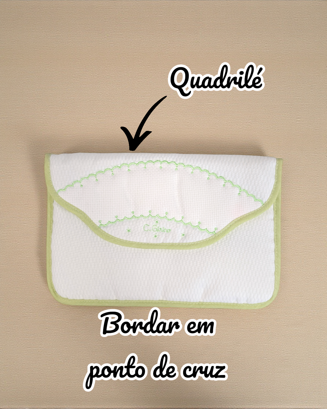 Porta documentos bordar em ponto de cruz verde
