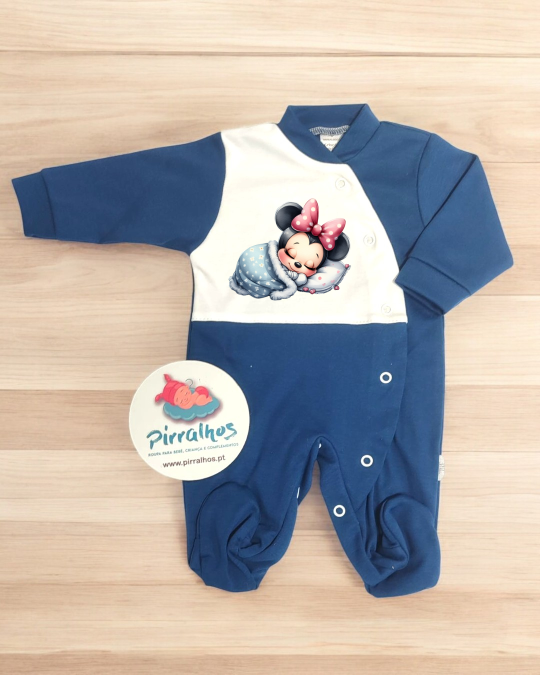 Babygrow de algodão Minnie a dormir - Exclusivo Pirralhos - 11 Cores à escolha