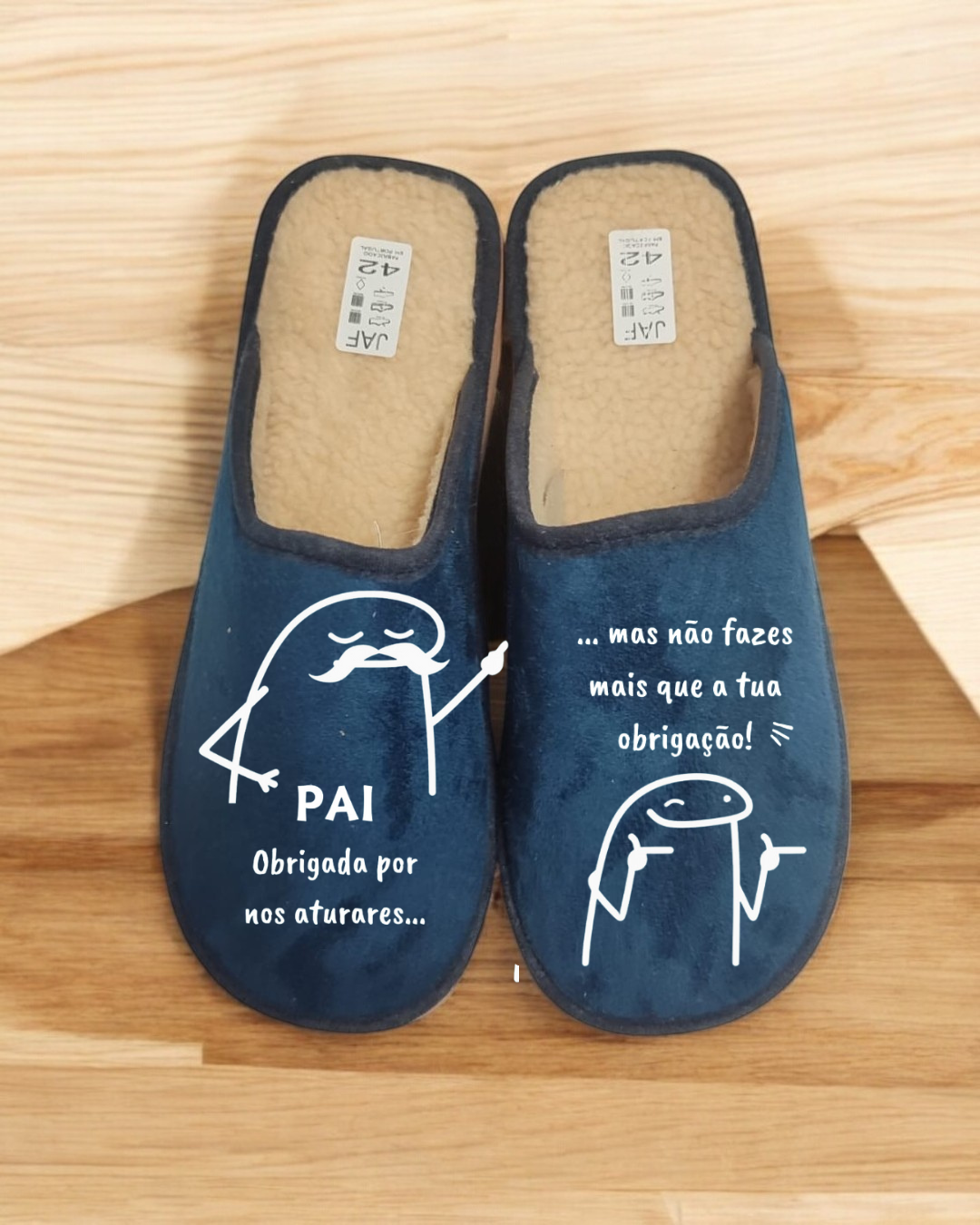 Chinelos Personalizados "Pai, obrigada por nos aturares...  "