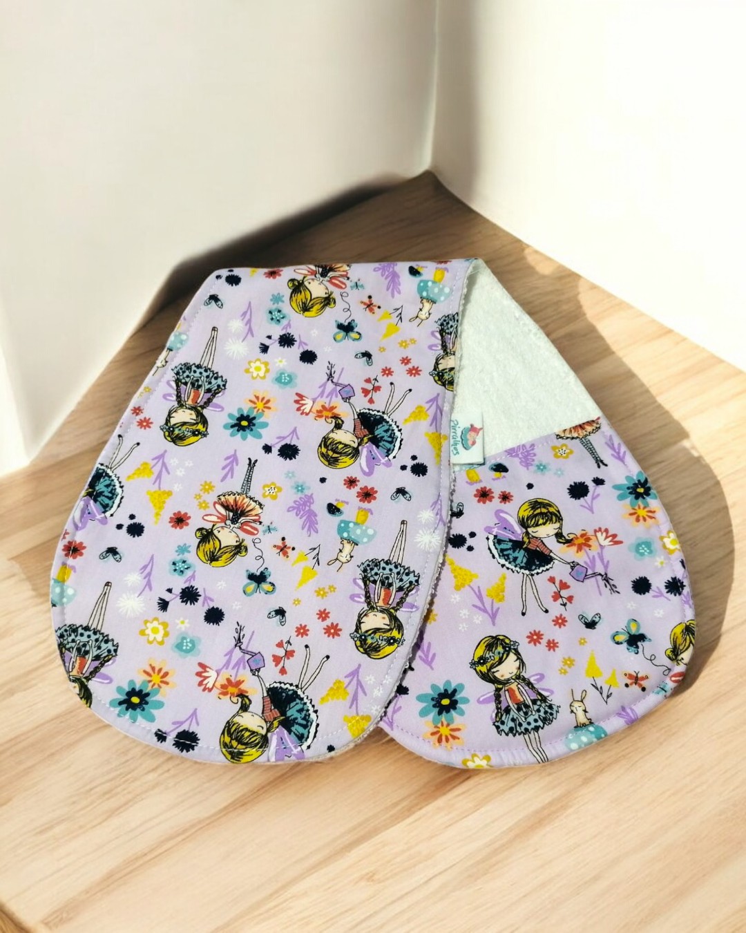 Babador de ombro bailarina