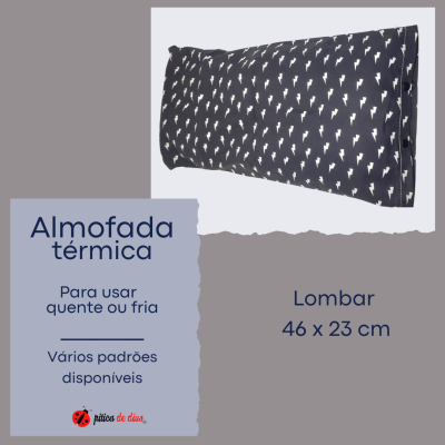 Almofada térmica lombar preta com padrão branco e texto informativo em português
